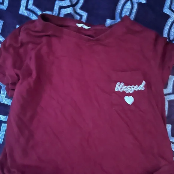 T shirts - Picture 7 of 16